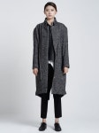입어보는 프리미엄 편집샵 LOUNGE.F | HERRINGBONE BOXY COAT  onecreditive