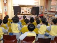 금교병설유치원 친구들 제가 2013년 이예쁜샘님으로 만났던 아이들이죠.