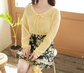 [씨스루맵시*knit/a0105브이넥이 가녀린 느낌을 주는 니트!!여성스러운 씨스루 디자인이~여리여리함을 살려 주는 니트!] - 2020 | 여성 의류... 