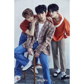 [17'S] #캐럿 의 개안을 위한   #세븐틴 의 #싱글즈 고화질 대방출! 단체컷, 유닛컷  #SEVENTEEN #singleskorea | ジョシュア, ジスハン