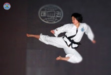 정통무도 태권도 - Orthodox Martial Arts Taekwon-Do - | Sporty, Style, Sports