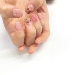 837 Likes, 3 Comments - 연남동네일샵, ‘그날의네일’ 단정 ◡̈ (@gnal_nail) on Instagram: “3월아트 #유리생화네일 이번달 아트중에... 