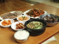 수원 유치회관 - 선지해장국 | 대중교통