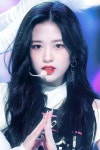 single biases pics !에 있는 izzy님의 핀 | 연예인, 아이돌, 헤어스타일