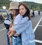 [220719] YURIs Instagram update #GirlsGeneration #SNSD #소녀시대 #YURI #유리 #SOOYOUNG #수영 in 2022 | Girls generation, Kwon... 