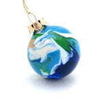 OOAK Hand Painted Inside Glass Christmas Ball Ornament by creationsbyjdb on Etsy | 아이디어