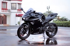 Pin oleh 원희 이 di 가와사키 | Indonesia