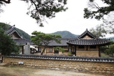 강원권 한옥스테이 추천 | House styles, Traditional house, Mansions