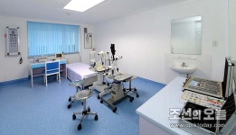 후대사랑, 미래사랑의 집합체 옥류아동병원 | Home decor, Home, Furniture