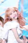 190428 SBS Super Concert in Gwangju #아이즈원 #izone #chaewon #채원 #김채원 #kimchaewon | 女性アイドル, アイコン かわいい, キム