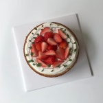 대구케이크 | 더리틀케이커리 on Instagram | Food, Fruit, Strawberry