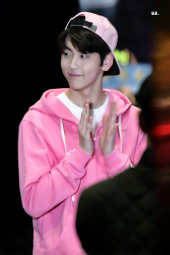 TXT 투모로우바이투게더 In SBS `Mini Fanmeeting` 120319 #yeonjun #soobin #heuningkai #taehyun #beomgyu #연준 #수빈 #휴닝카이...