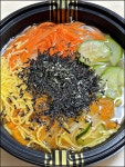 시원 담백한 잔치국수 / 김치만두(2입) - 2023 | 식품 아이디어, 음식, 김치