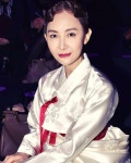 #예정#김혜순한복 . . . #헤라서울패션위크2018... hera#fashionshow #hanbok#actor #derector #celebrate… | 패션 위크, 한복