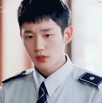 정해인 화남 짜증 아진짜 째려보기 째려봄 맞을래 열받아 제복 GIF - Jung Hae In Stare Pissed - Discover & Share GIFs
