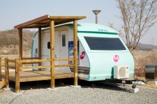 단호샌드파크 캠핑장 카라반(2014. 4. 27.) in 2020 | Recreational vehicles, Vehicles