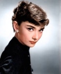 Audrey Hepburn에 있는 Sophia님의 핀(이미지 포함) | 초상화, 오드리 햅번, 흑백 사진