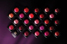 헤라 루즈 홀릭 -HERA Rouge Holic — Amorepacific Design Center - 2020 | 립스틱, 메이크업