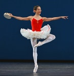 발레에 있는 신경애님의 핀 | 발레