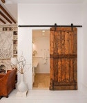 Pallet door tussen slaap en badkamer | 인테리어, Diy 집, 욕실 문