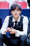 원우😺SAINT 세인트 on Twitter | 원우, 세븐틴, 남자들