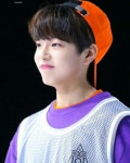 Pin oleh 가영 김 di 해남이(이진우)