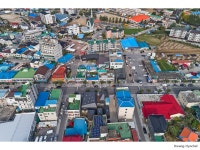 평창 치과+ | JYA-RCHITECTS | 치과, 숲속 집, 스웨덴