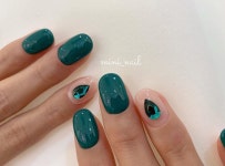 미니네일 on Instagram: “#미니네일#판교네일#💚 . . . 풀칼라풀칼라 💚💚” | Nails, Nail inspo, Nail polish
