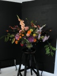 Wedding reception inspiration에 있는 Logan Bond님의 핀 | 센터피스