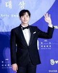 ‘군 복무’ 중 중증장애인시설에 ‘자동차’ 기부한 2PM 준호 | 자동차