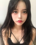 치킨 좋아하고 자주 시켜먹는 사람 중에 가정부 필요하신 분 ,, 제가 가정부 해드릴테니 치킨 먹고 세조각만 남겨주세요 ,, ✨