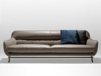 Download the catalogue and request prices of Venice | sofa By esedra, leather sofa design Studio Memo, venice Collection | 소파