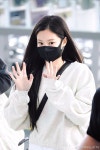 Pin by 블랙핑크 🤍 on Jennie❣️ in 2023