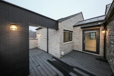 친환경 고성능 주택 송산그린시티 아틀리에 : 네이버 포스트 - 2020 | 집 스타일, 벽돌 집, 금속 계단