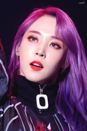 Moonbyul Mamamu shows off'Elf Me' with a mysterious purple dye-Insight - 2021 | 마마무, 문별, 아름다운