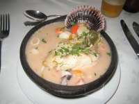 칠레 비나 델 마(Vina del Mar)해상가옥 레스토랑(Restaurant Cap Ducal Hotel)의 해물탕 빠일라 마리나(Paila Marina) | Food... 