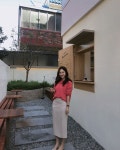 유지 di Instagram 뿔뿔이 흩어진 친구들인데 중간지점인 내가 있는 곳으로 집합🙊☕️ #올릴때정신없었더니... 