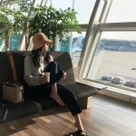 막바지 여름휴가 때 무심한 듯 부담없이 쓰실 수 있어요🖤 1👉🏻크레센(진베이지) 2,3👉🏻마이로(브라운) 4,5👉🏻슬로아(브라운) 그리고…