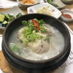 나는 사라다빵 매니아😋담주면 쇼파커버도 오고 의자도 오고 신난다🙈 . . #우리집#브런치