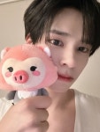 Seri ❤️에 있는 Paula님의 핀 - 2023