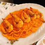 Instagram의 @hyesiknim님: “#광주 #화정동 #마리앤마르코 #새우투움바파스타 . 파스타도 먹었답니다 사실 샌드위치만 세개 시키려다가... 