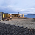 *조립식 비치하우스-[ Stuart Tanner architect ] A Semi-Modular Beach House | 현대 주택, 집 스타일