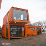 Contener에 있는 핀