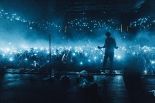 Pin by ㅤ on WORLD TOUR 22 ᴸᵀ in 2022 | Tours, Louis tomlinson, World