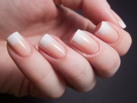 Ombré French Manicure | 네일아트, 손톱, 네일