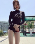 수연 on Instagram: “다소곳 😏” | 몸매좋은 여자, 여성, 비키니 수영복