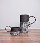Made By Hand Online - Linear Mug with Swirl Detail Handle | 도예