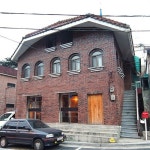 엄마키친 - 112-3 Seongbuk-dong, Seongbuk-gu, Seoul / 서울 성북구 성북동 112-3 1층 | Restaurant, Street view, Seoul
