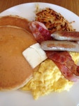 트래블메이커 travel maker@연남동 #korea #seoul #yunnamdong #breakfast @jan issues Wilke Russell-Snider