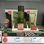 vmd 올리브영 매대 코스메틱 프로모션 매대 제품 진열 집기 posm | 화장품, 제품, 프로모션